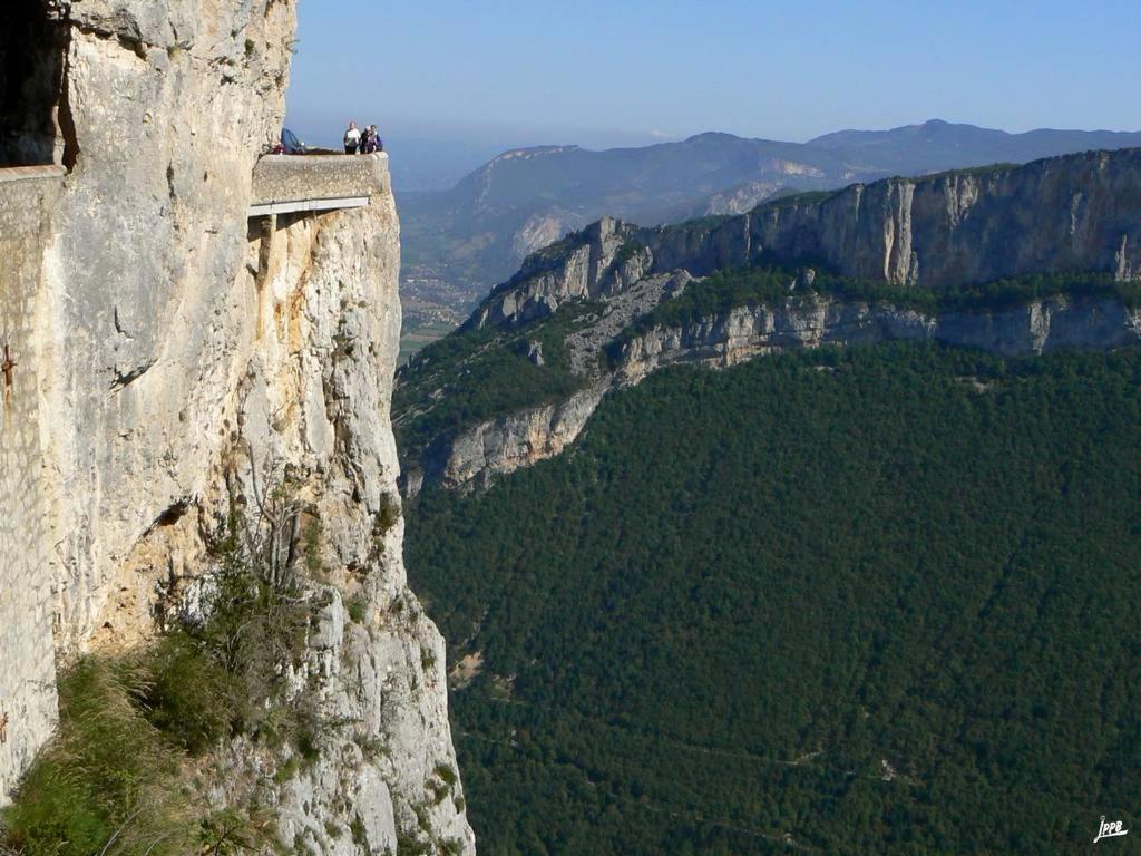 Logez Au Coeur Du Parc Du Vercors Saint-Laurent-en-Royans Buitenkant foto